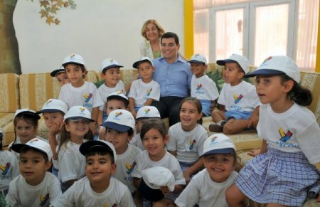 Tütüncü, AYÇOV’un sergievini ziyaret etti