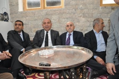 Tuvaletçiler, işletmelerinin belediyeye devredilmesini istemiyor