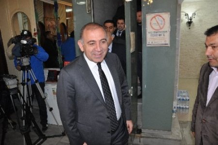 Tuvaletçiler, işletmelerinin belediyeye devredilmesini istemiyor