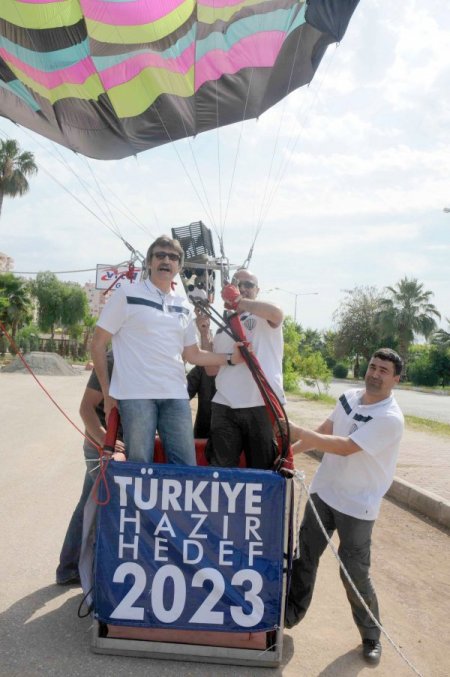 Tüzmen, Uçan Balon İle Başbakan Erdoğan’a Destek Verecek