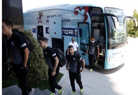 U20 takımları Bursa’ya gelmeye başladı