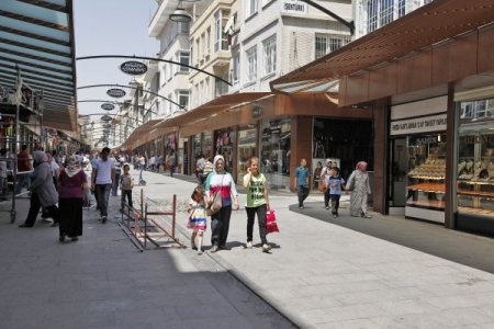Üç Cadde Gaziantep'in Açık Alışveriş Merkezi Olacak