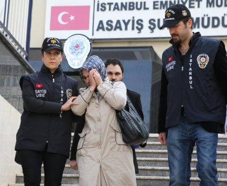 Üç çocuk annesi, tacizcisini ormanlık alanda öldürdü