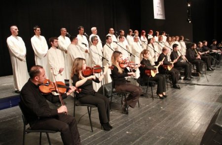 Üç dinin türküleriyle kardeşliği anlattılar