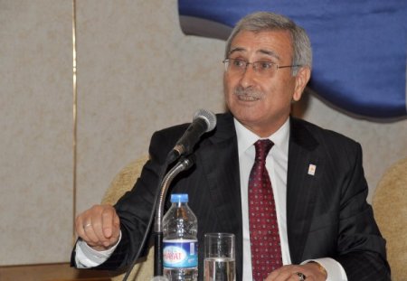 ‘Uçaktaydık, yere indik, kemerleri çözdük, arabayla devam ediyoruz’