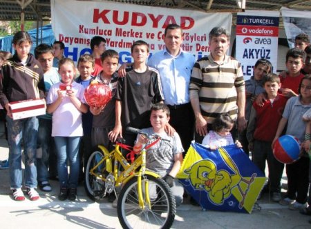 Uçurtma Şenliği Renkli Görüntülere Sahne Oldu