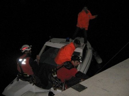 Uçuruma düşen hırsızlık zanlısını kurtarmak için ekipler seferber oldu