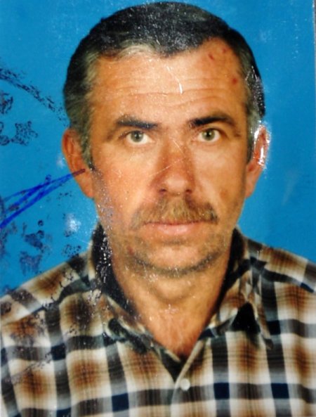 Uçurumdan yuvarlanan otomobildeki 5 kişilik aile yok oldu(FOTOĞRAF İÇİN)