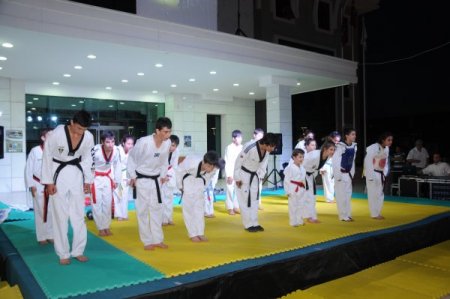 Uğur Böceği Kültür Merkezi Kursiyerleri Hünerlerini Sergiledi