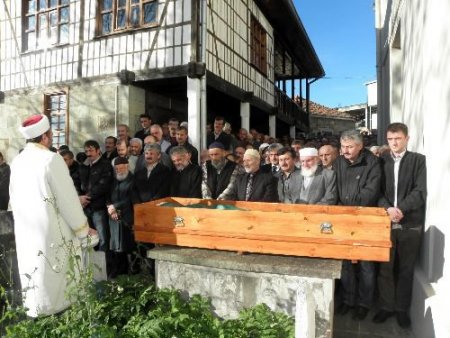 Uğurlu Beldesi Belediye Başkanı Yalçınkaya'nın Acı Günü
