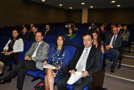 Uib, Ab Pazarını Mercek Altına Aldı