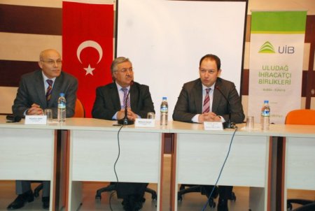 Uib, Dış Ticaret Eğitimli Uzman Yetiştiriyor