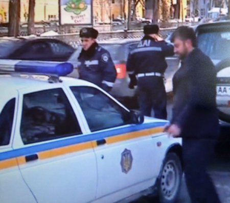 Ukrayna Trafik Polisine Saldıran Sarhoş Rahibi Konuşuyor