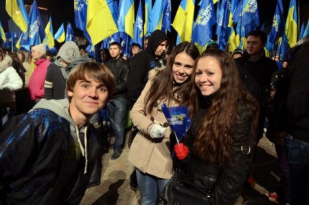 Ukrayna’da halk yarın sandık başına gidiyor