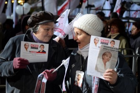 Ukrayna’da halk yarın sandık başına gidiyor