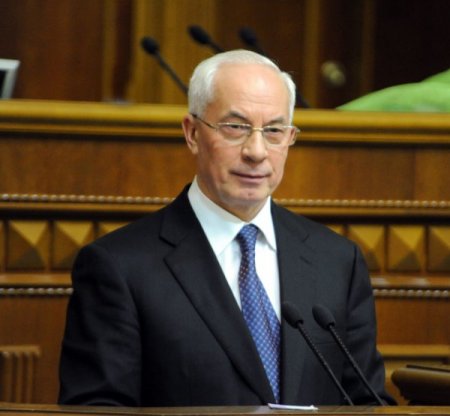 Ukrayna’da ikinci Azarov dönemi başladı