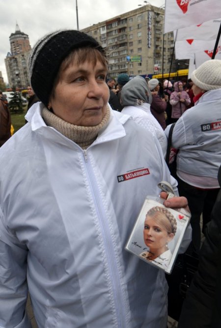 Ukrayna’da muhalifler, eyleme devam ediyor