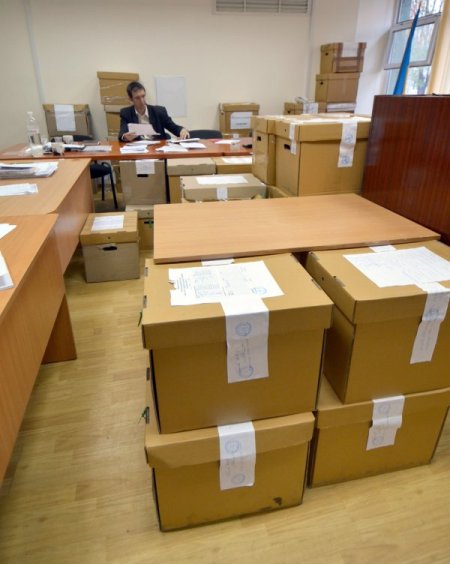 Ukrayna’da oy sayma işlemleri kilitlendi