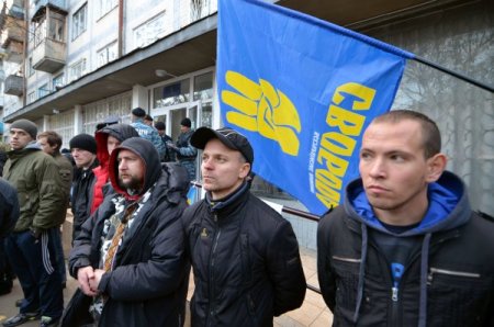 Ukrayna’da oy sayma işlemleri kilitlendi