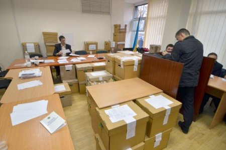 Ukrayna’da oy sayma işlemleri kilitlendi