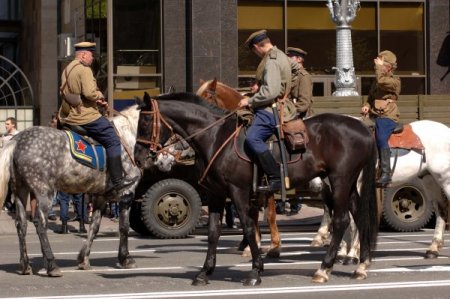 Ukrayna’da Zafer Bayramı Coşkuyla Kutlanıyor