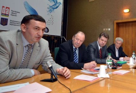 Ukraynalı öğrenciler ‘Birlikte Yaşamayı’ yazdı