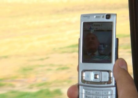 Ulaştırma Bakanı, Yüksek Hızlı Tren'de 3g'li Telefondan Taksi Çağırdı