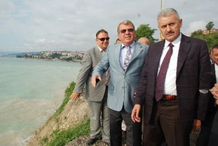 Ulaştırma Bakanı Binali Yıldırım, Teraneleri Ve Yolları İnceledi