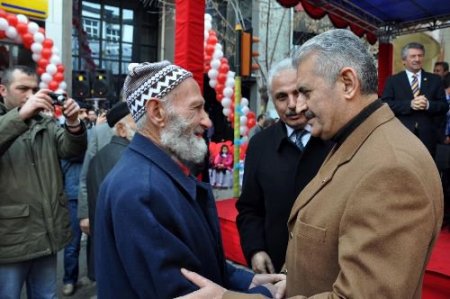 Ulaştırma Bakanı Yıldırım: Ankara'yı Vatandaşımızın Ayağına Getiriyoruz