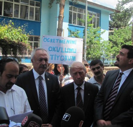"Ülkü İlköğretim Okulu’nu Yok Etmekten Başka Çareler Olmalı"