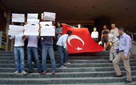 Ülkü Ocakları, Hükümetin Açılımını Protesto Etti