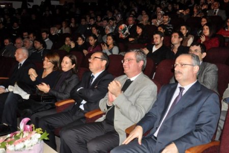 Uludağ Üniversitesi'nde ney eşliğinde Türk müziği dinletisi