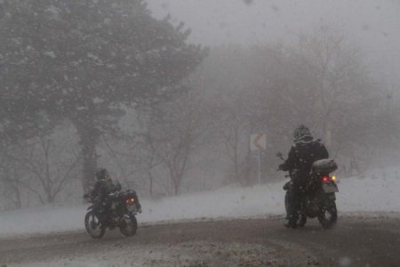 Uludağ'a sıradışı motor yolculuğu şaşırttı