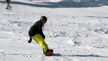 Uludağ’da kar kalınlığı 85 santimetre, asıl yağış yarın