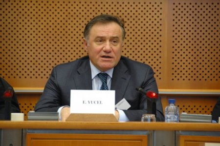 ‘‘Ulus devletlerin bazı kitapları nükleer silahtan daha tehlikeli’’