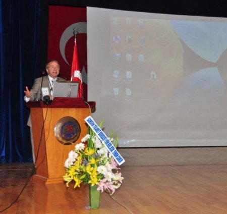 Ulusal Hayvan Besleme Kongresi'nde Yağlı Tohum Ve İthalat Sorunu Tartışıldı