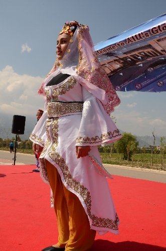 Uluslararası Antalya Üniversitesi'nden uluslararası kültür şenliği