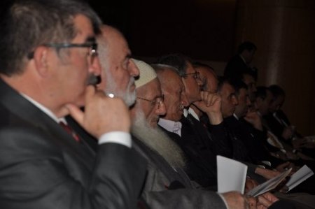 Uluslararası Hâce Muhammed Lütfî (Alvarlı Efe Hazretleri) Sempozyumu başladı