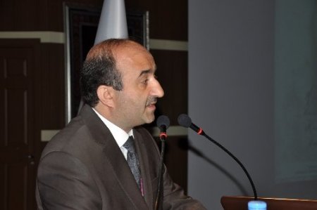 Uluslararası Hâce Muhammed Lütfî (Alvarlı Efe Hazretleri) Sempozyumu başladı