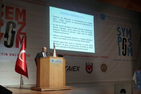 Uluslararası Şiddet Sempozyumu Erzurum'da Başladı