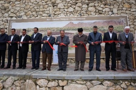 Uluslararası Siyer Enstitüsü İstanbul’da açıldı