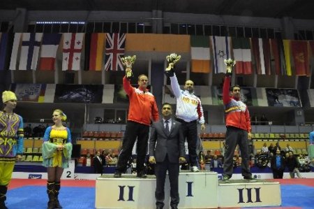 Ümitlerden, 'Avrupa Taekwondo Şampiyonası'nda 12 madalya