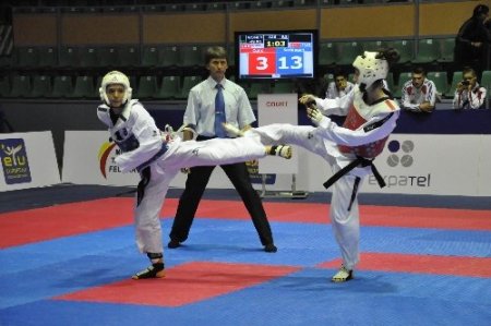 Ümitlerden, 'Avrupa Taekwondo Şampiyonası'nda 12 madalya