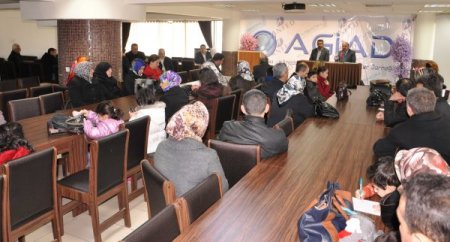 Umre yolcularına bilgilendirme semineri