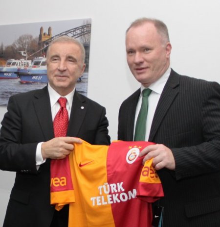 Ünal Aysal: Emre Belözoğlu Fenerbahçe'ye hayırlı olsun