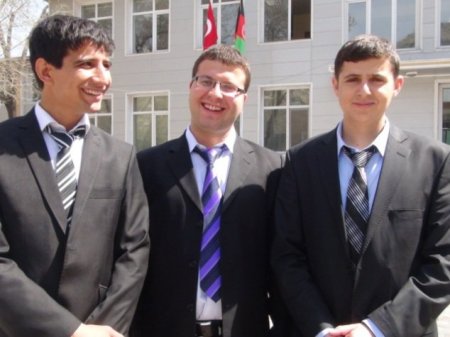 Üniversite eğitimi için Afganistan'ı seçtiler