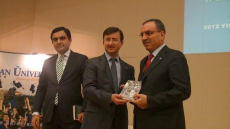 “Üniversite gençliği terör örgütlerinin tuzağına düşmemeli”