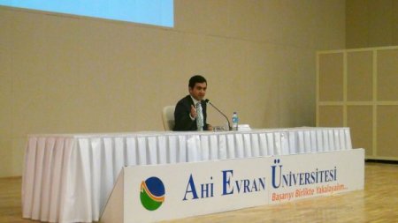 “Üniversite gençliği terör örgütlerinin tuzağına düşmemeli”