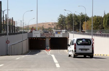Üniversite Köprülü Kavşağı trafiğe açıldı