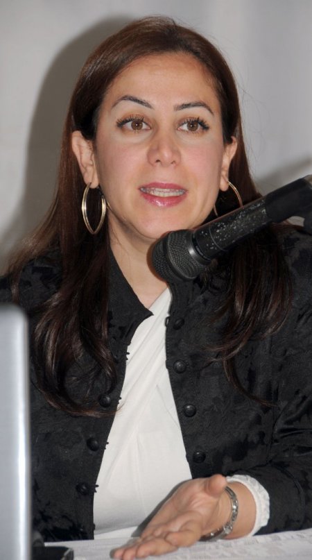 Üniversite mezunu kadınların yüzde 7’si aile içi şiddet görüyor